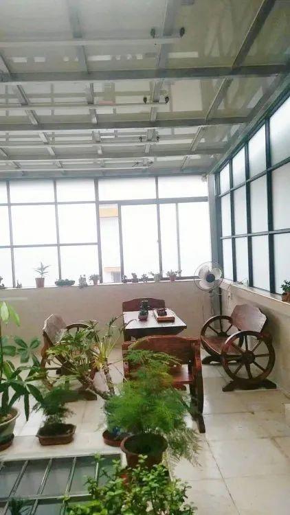 還在裝傳統(tǒng)陽光房？太傻了！如今大家都裝這個(gè)，美觀、環(huán)保還能賺錢！