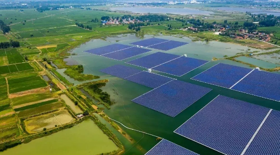 中國十三省最大光伏電站在這里！欽州康熙嶺的光伏電站能排上號了嗎？