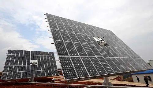 中國十三省最大光伏電站在這里！欽州康熙嶺的光伏電站能排上號了嗎？