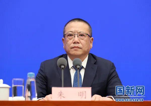 國家能源局：大力發(fā)展光伏發(fā)電、風(fēng)電等可再生能源；多管齊下解決消納問題